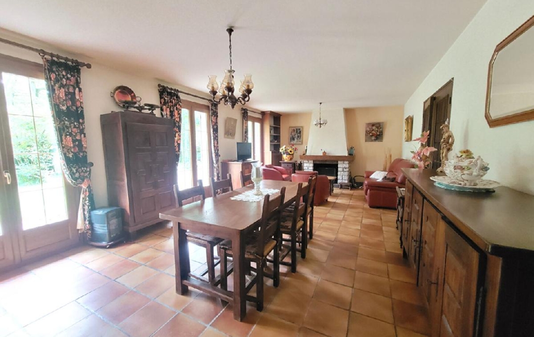 CJS IMMO : Maison / Villa | COURTENAY (45320) | 140 m2 | 180 000 € 